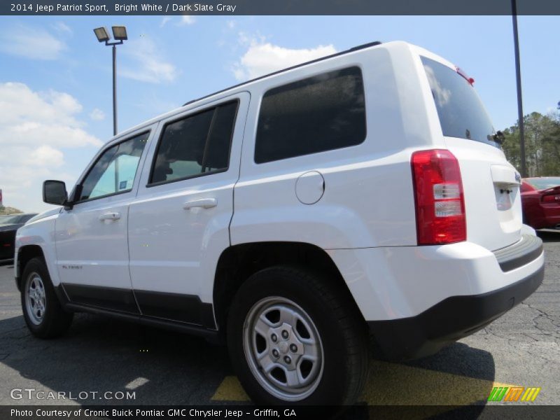 Bright White / Dark Slate Gray 2014 Jeep Patriot Sport