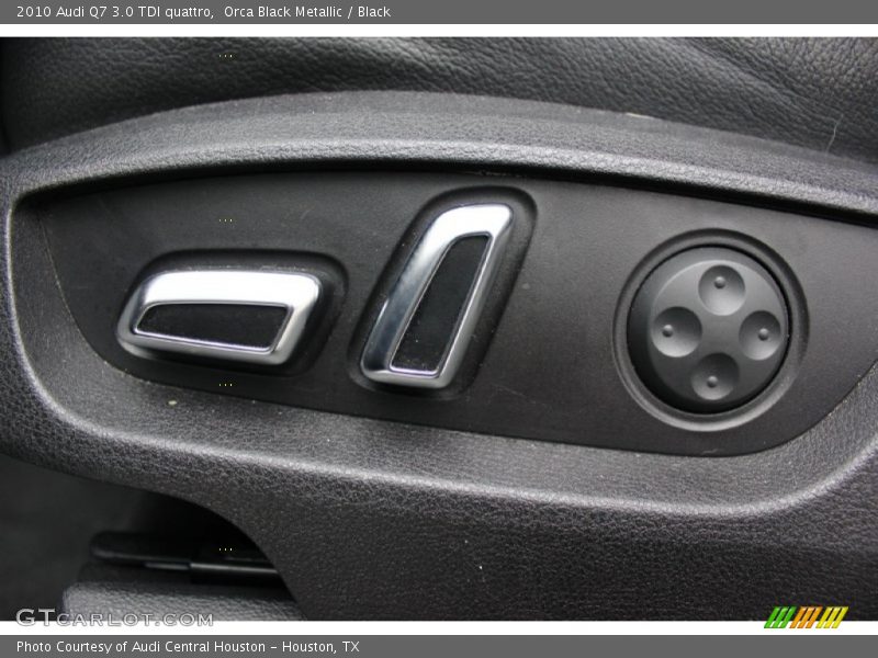 Orca Black Metallic / Black 2010 Audi Q7 3.0 TDI quattro