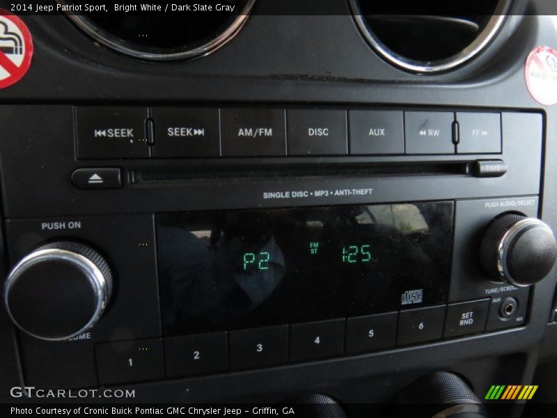 Bright White / Dark Slate Gray 2014 Jeep Patriot Sport