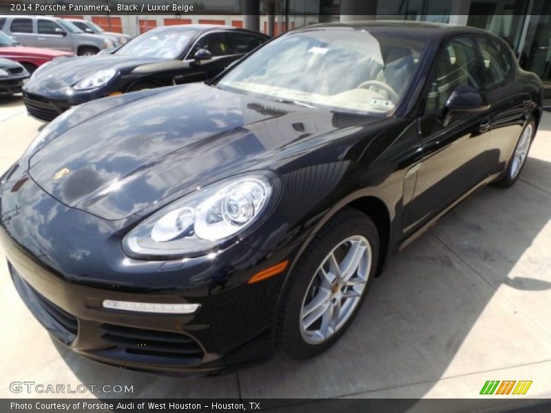 Black / Luxor Beige 2014 Porsche Panamera