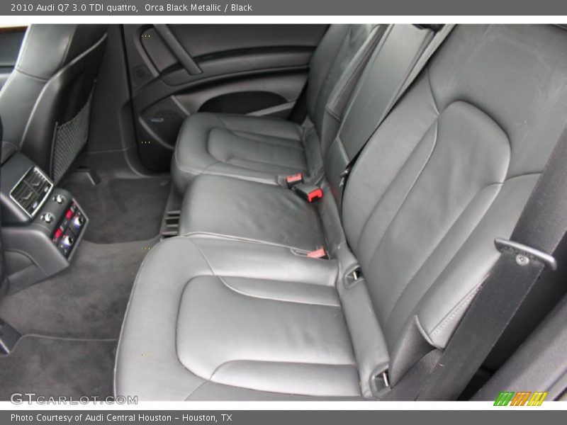 Orca Black Metallic / Black 2010 Audi Q7 3.0 TDI quattro