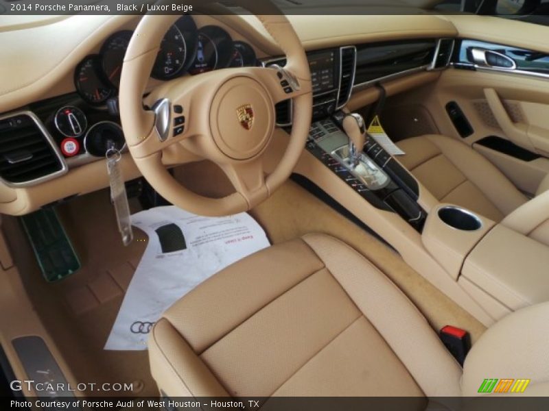 Black / Luxor Beige 2014 Porsche Panamera