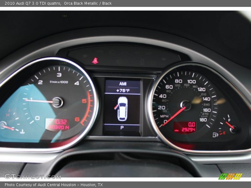 Orca Black Metallic / Black 2010 Audi Q7 3.0 TDI quattro