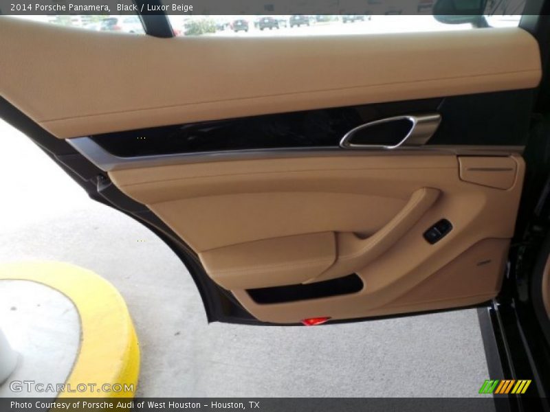 Black / Luxor Beige 2014 Porsche Panamera