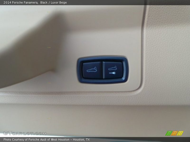Black / Luxor Beige 2014 Porsche Panamera