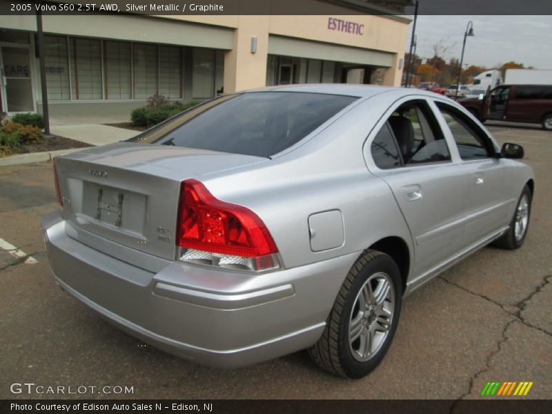 Silver Metallic / Graphite 2005 Volvo S60 2.5T AWD