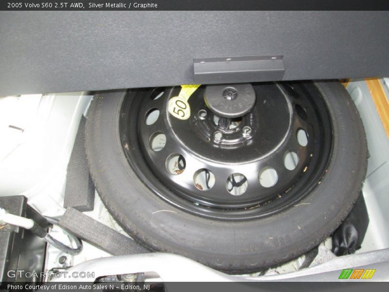 Silver Metallic / Graphite 2005 Volvo S60 2.5T AWD