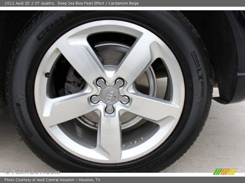 Deep Sea Blue Pearl Effect / Cardamom Beige 2011 Audi Q5 2.0T quattro