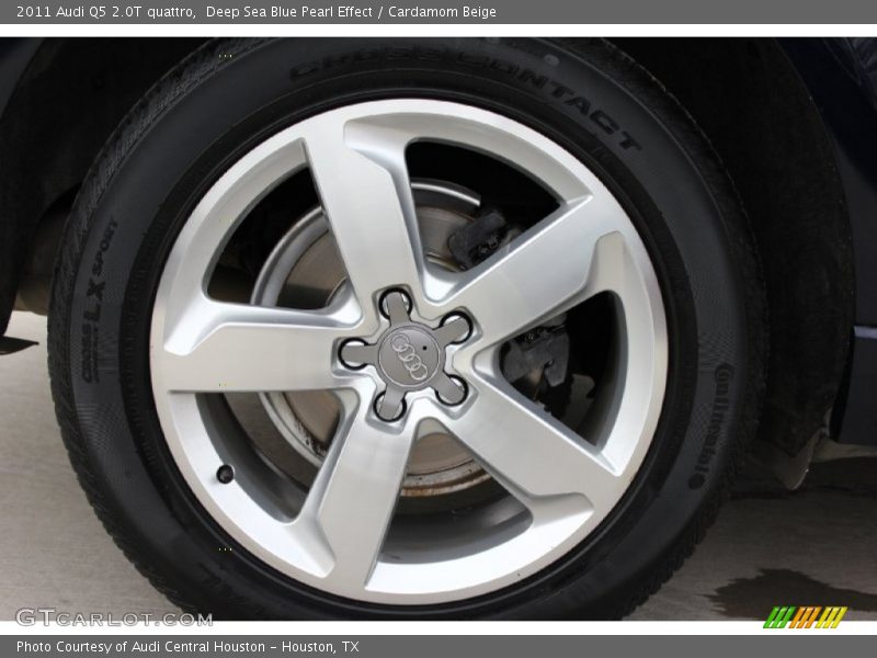 Deep Sea Blue Pearl Effect / Cardamom Beige 2011 Audi Q5 2.0T quattro