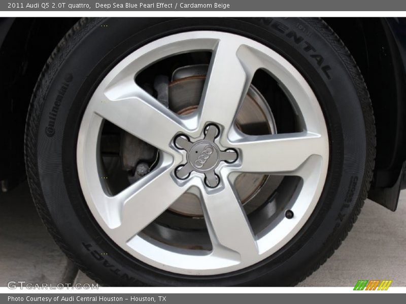 Deep Sea Blue Pearl Effect / Cardamom Beige 2011 Audi Q5 2.0T quattro