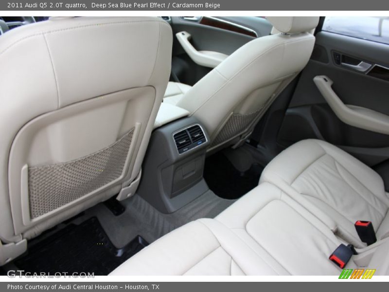 Deep Sea Blue Pearl Effect / Cardamom Beige 2011 Audi Q5 2.0T quattro