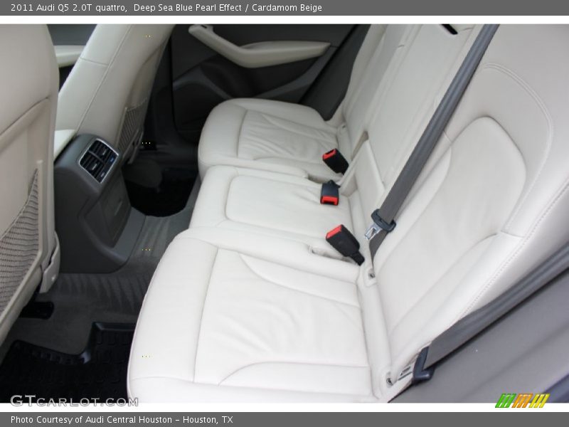 Deep Sea Blue Pearl Effect / Cardamom Beige 2011 Audi Q5 2.0T quattro