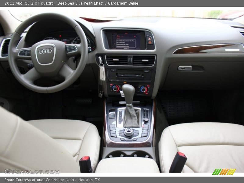 Deep Sea Blue Pearl Effect / Cardamom Beige 2011 Audi Q5 2.0T quattro