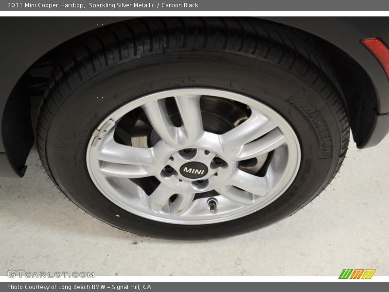 Sparkling Silver Metallic / Carbon Black 2011 Mini Cooper Hardtop
