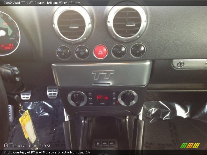 Brilliant White / Ebony 2002 Audi TT 1.8T Coupe