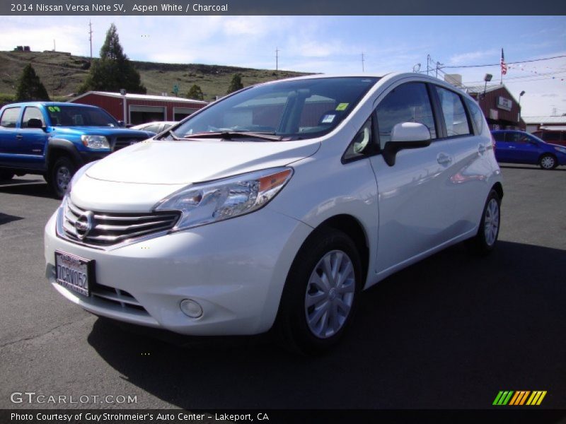 Aspen White / Charcoal 2014 Nissan Versa Note SV