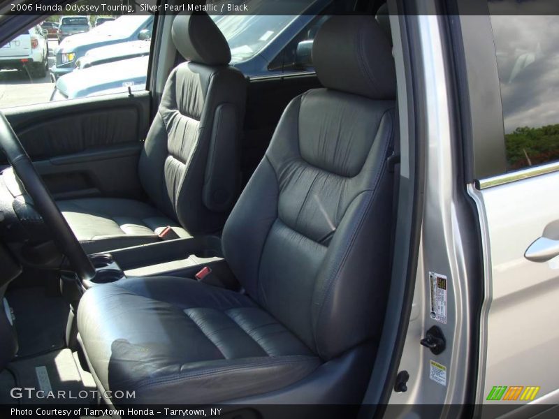 Silver Pearl Metallic / Black 2006 Honda Odyssey Touring