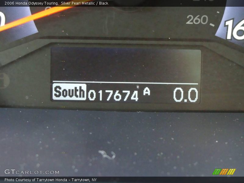 Silver Pearl Metallic / Black 2006 Honda Odyssey Touring