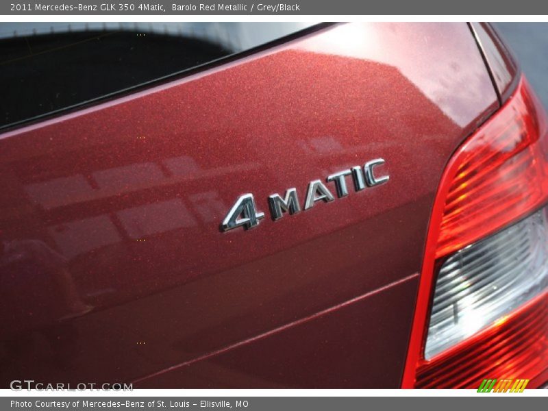 Barolo Red Metallic / Grey/Black 2011 Mercedes-Benz GLK 350 4Matic