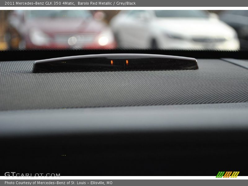 Barolo Red Metallic / Grey/Black 2011 Mercedes-Benz GLK 350 4Matic