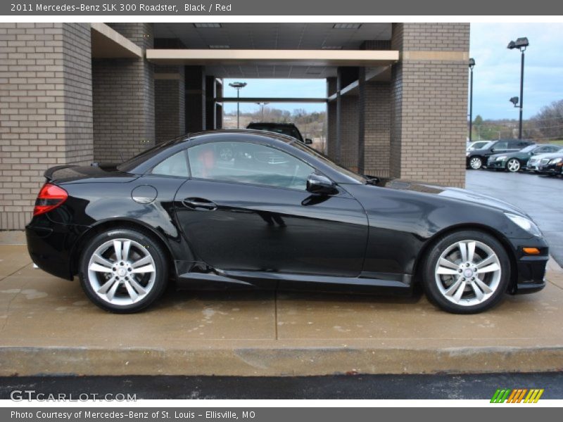 Black / Red 2011 Mercedes-Benz SLK 300 Roadster