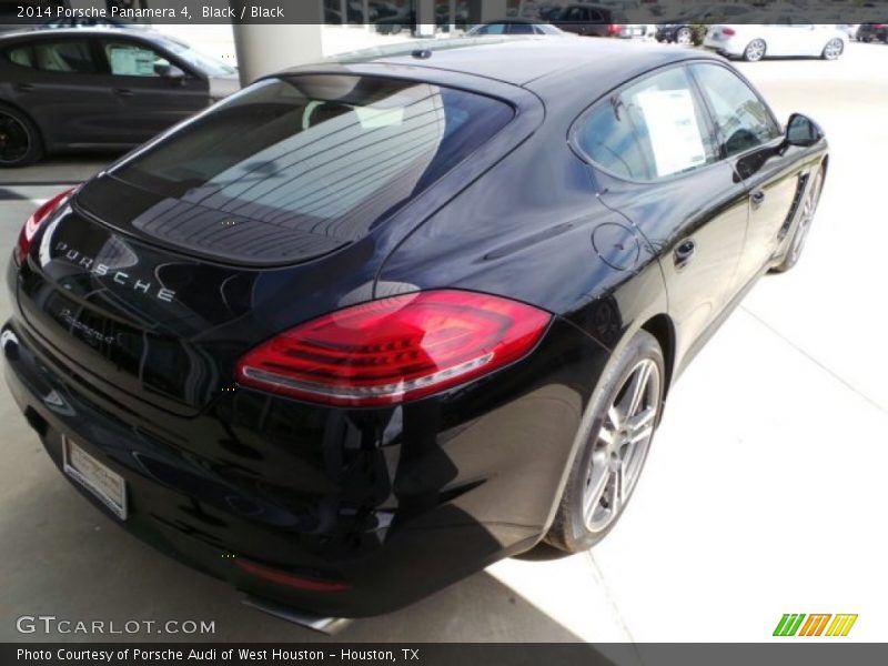 Black / Black 2014 Porsche Panamera 4