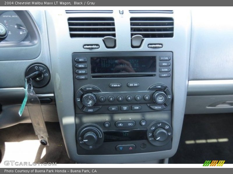 Black / Gray 2004 Chevrolet Malibu Maxx LT Wagon