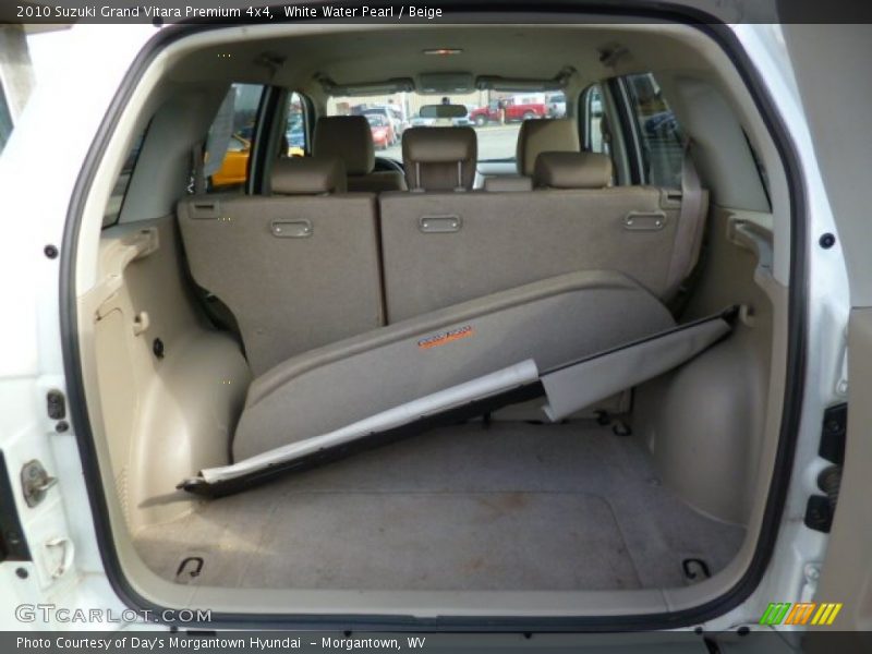 White Water Pearl / Beige 2010 Suzuki Grand Vitara Premium 4x4