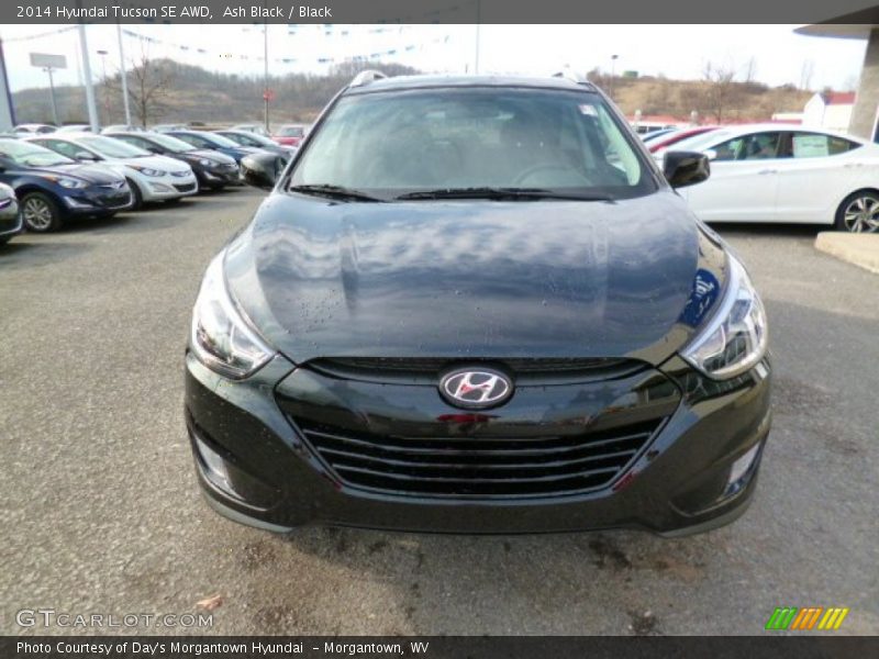 Ash Black / Black 2014 Hyundai Tucson SE AWD