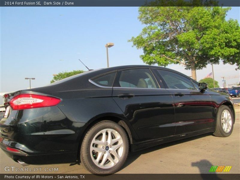 Dark Side / Dune 2014 Ford Fusion SE