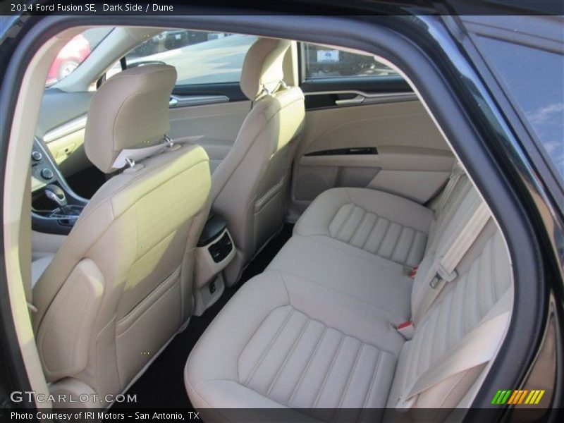 Dark Side / Dune 2014 Ford Fusion SE
