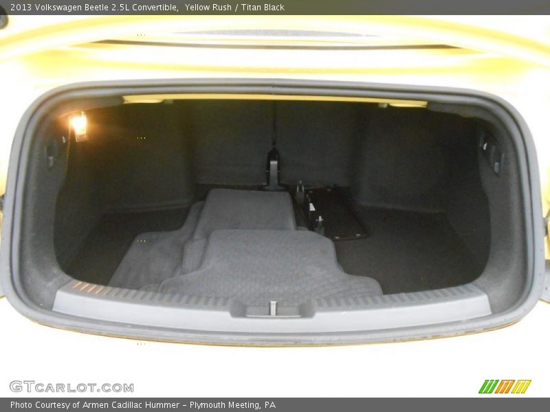 Yellow Rush / Titan Black 2013 Volkswagen Beetle 2.5L Convertible