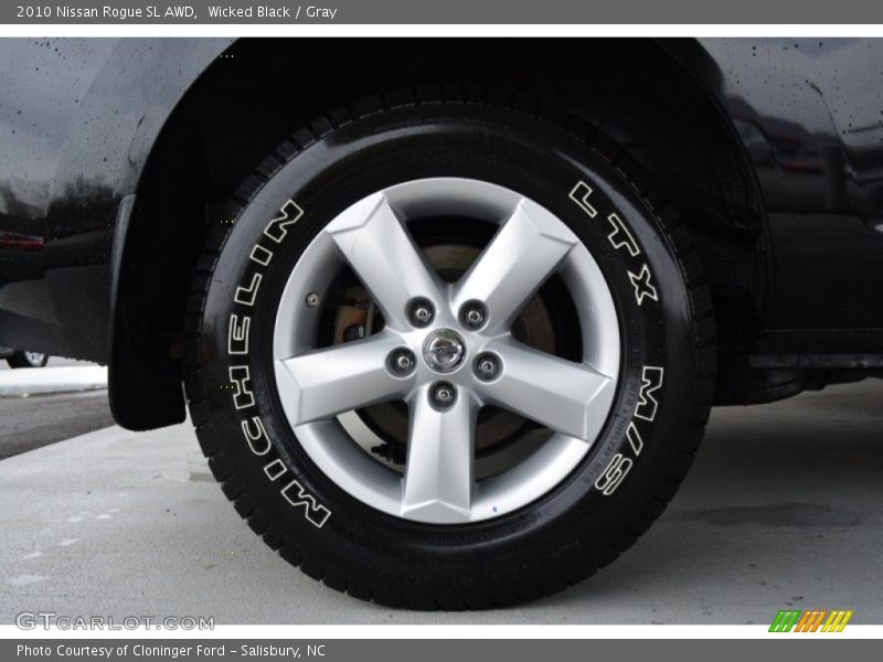 Wicked Black / Gray 2010 Nissan Rogue SL AWD