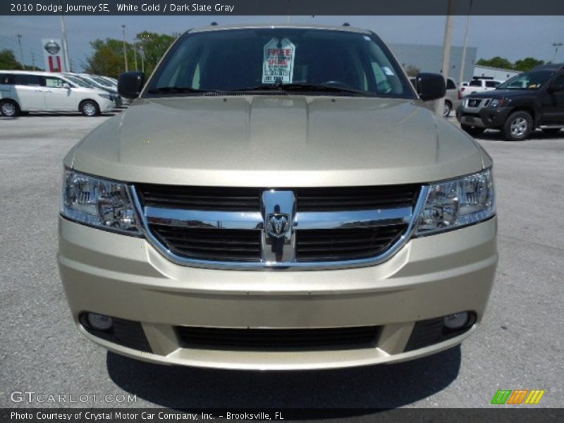 White Gold / Dark Slate Gray 2010 Dodge Journey SE