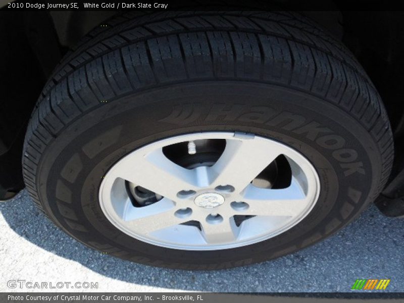 White Gold / Dark Slate Gray 2010 Dodge Journey SE