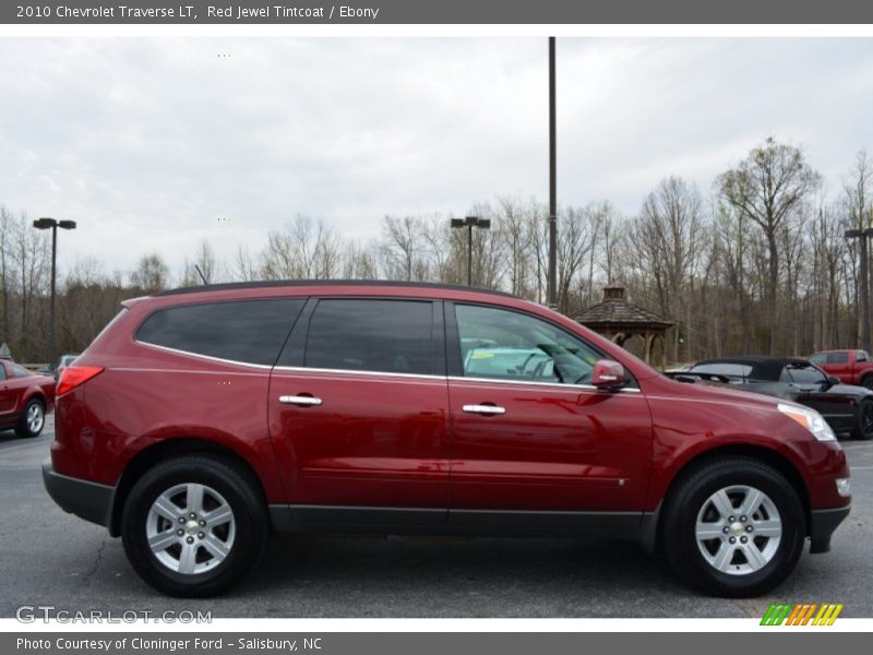 Red Jewel Tintcoat / Ebony 2010 Chevrolet Traverse LT