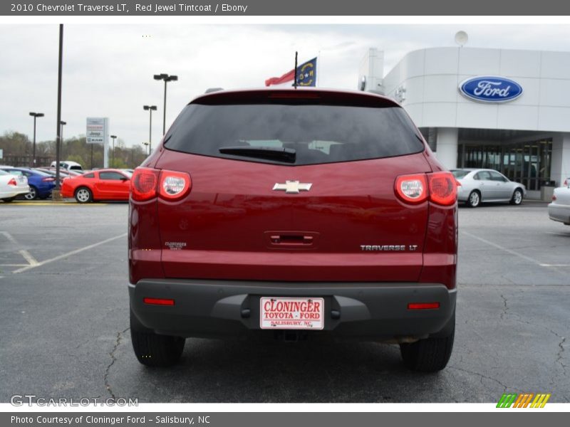 Red Jewel Tintcoat / Ebony 2010 Chevrolet Traverse LT