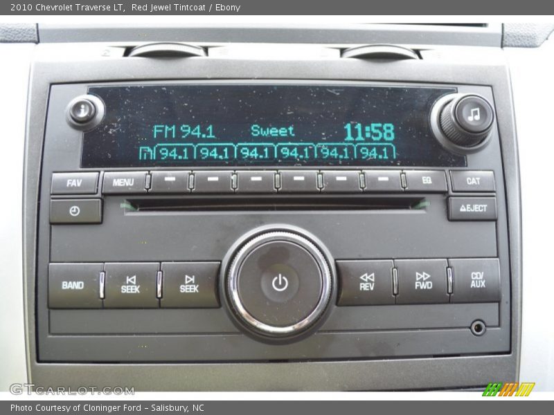 Red Jewel Tintcoat / Ebony 2010 Chevrolet Traverse LT
