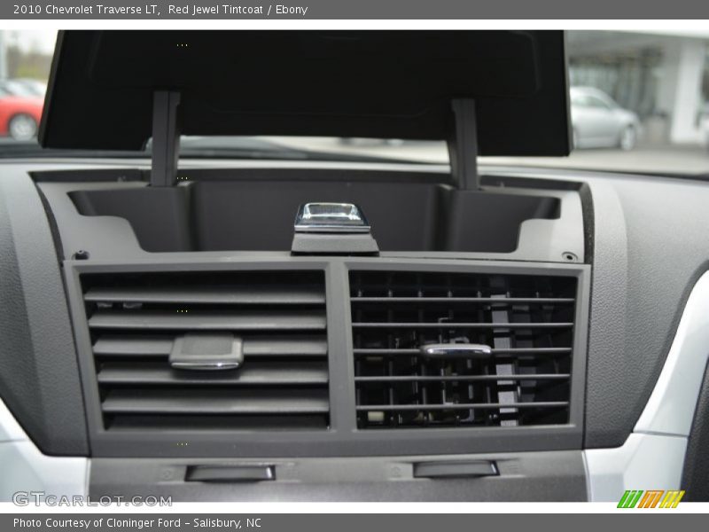 Red Jewel Tintcoat / Ebony 2010 Chevrolet Traverse LT