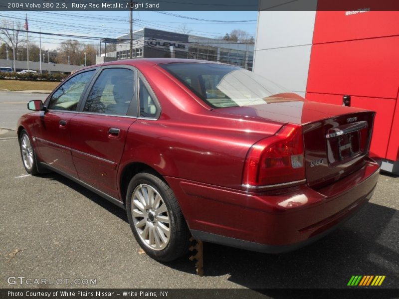 Ruby Red Metallic / Light Sand 2004 Volvo S80 2.9