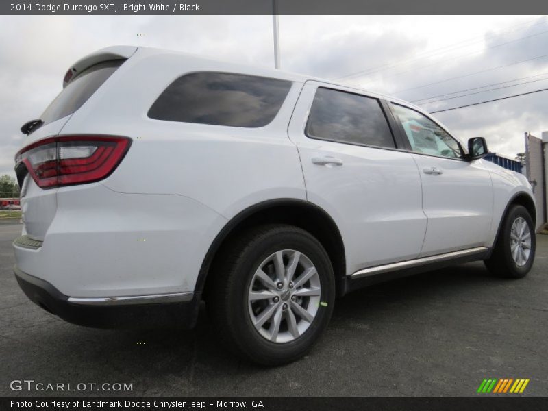 Bright White / Black 2014 Dodge Durango SXT