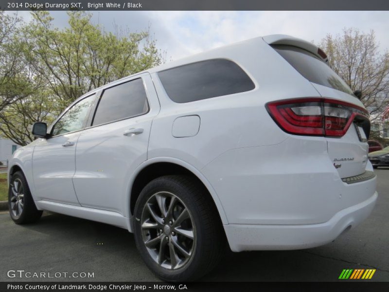 Bright White / Black 2014 Dodge Durango SXT