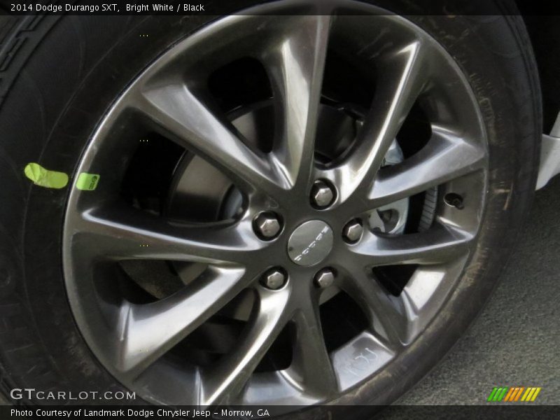 Bright White / Black 2014 Dodge Durango SXT