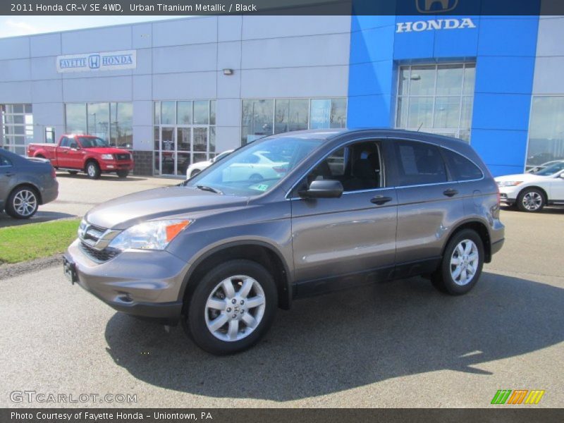 Urban Titanium Metallic / Black 2011 Honda CR-V SE 4WD