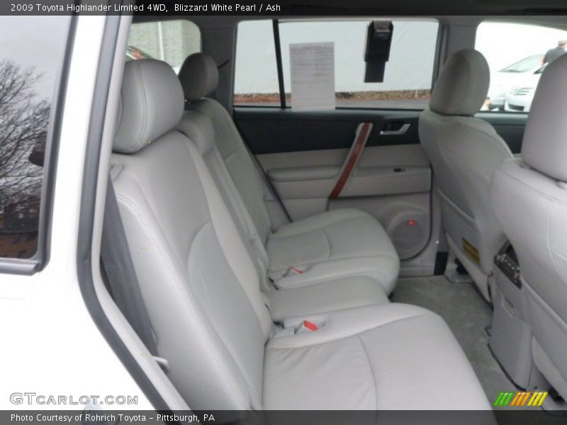 Blizzard White Pearl / Ash 2009 Toyota Highlander Limited 4WD