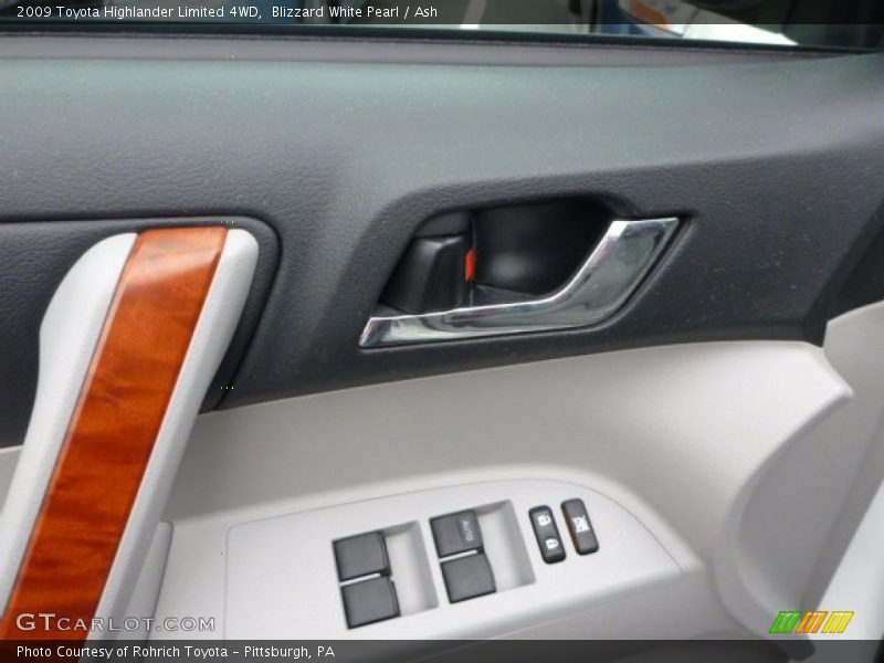 Blizzard White Pearl / Ash 2009 Toyota Highlander Limited 4WD