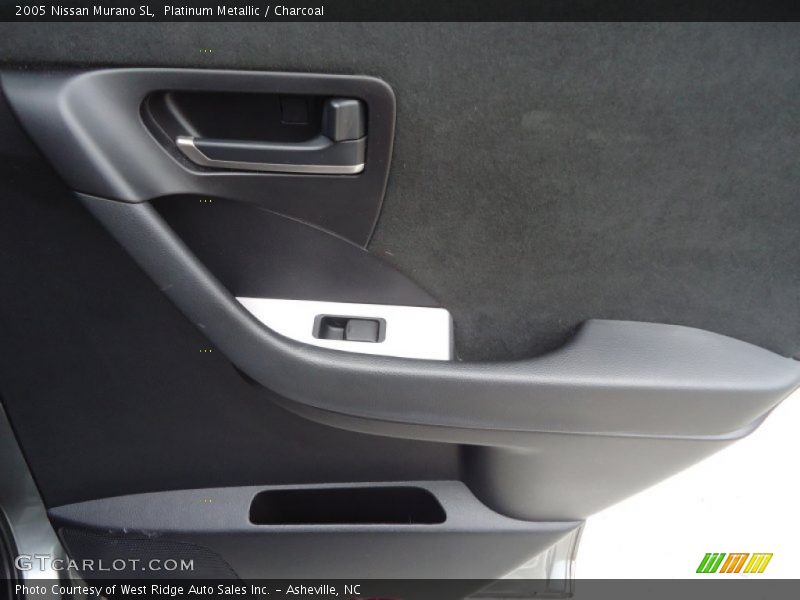 Platinum Metallic / Charcoal 2005 Nissan Murano SL