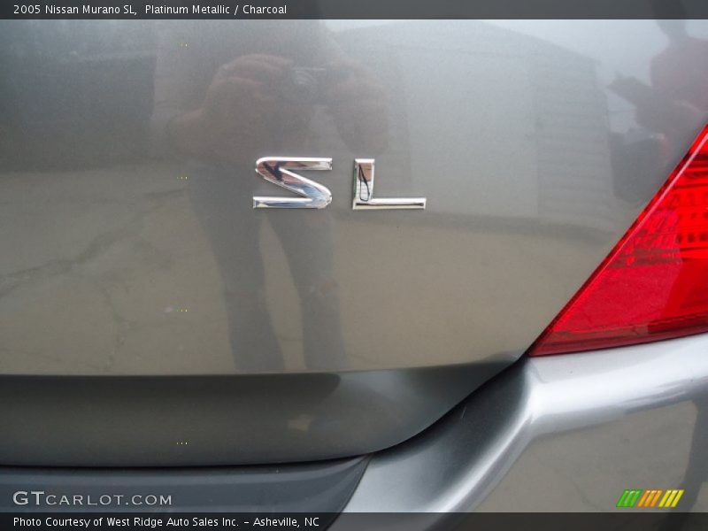 Platinum Metallic / Charcoal 2005 Nissan Murano SL