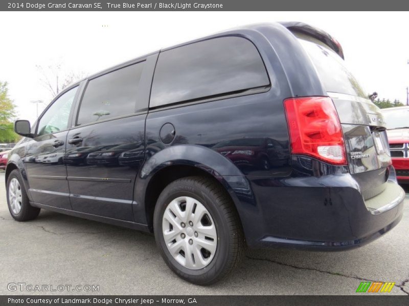True Blue Pearl / Black/Light Graystone 2014 Dodge Grand Caravan SE