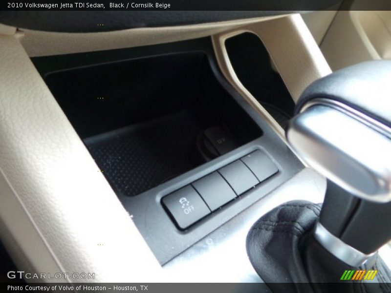 Black / Cornsilk Beige 2010 Volkswagen Jetta TDI Sedan